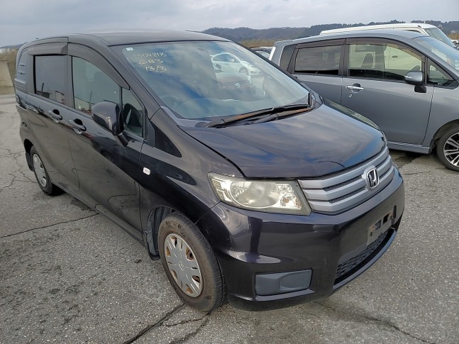 HONDA FREED SPIKE G Just Selection 2010