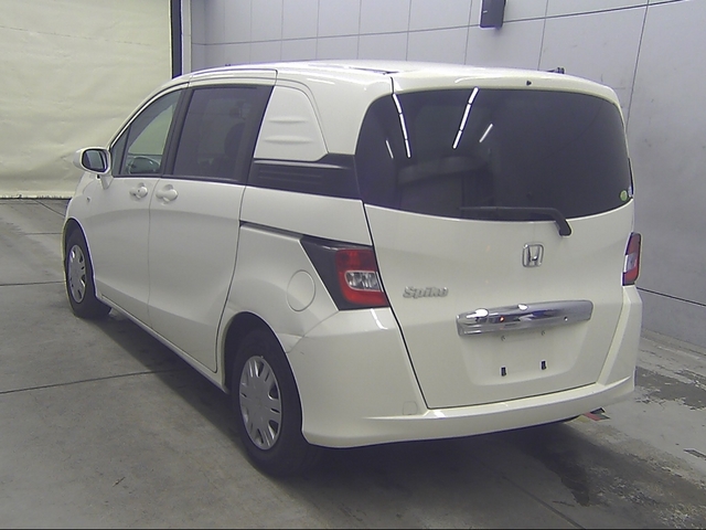 HONDA FREED SPIKE G Just Selection 2011