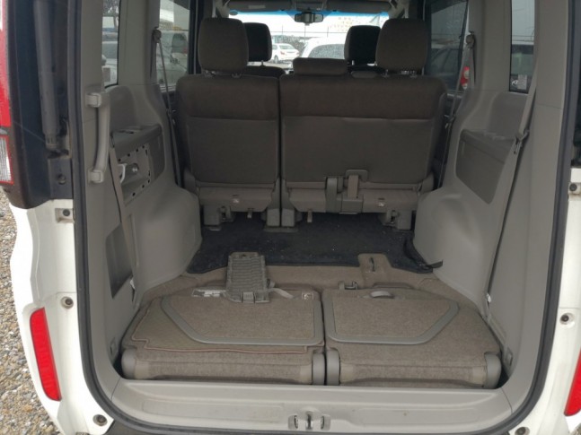 HONDA STEPWGN G EX 8 Seaters 2015